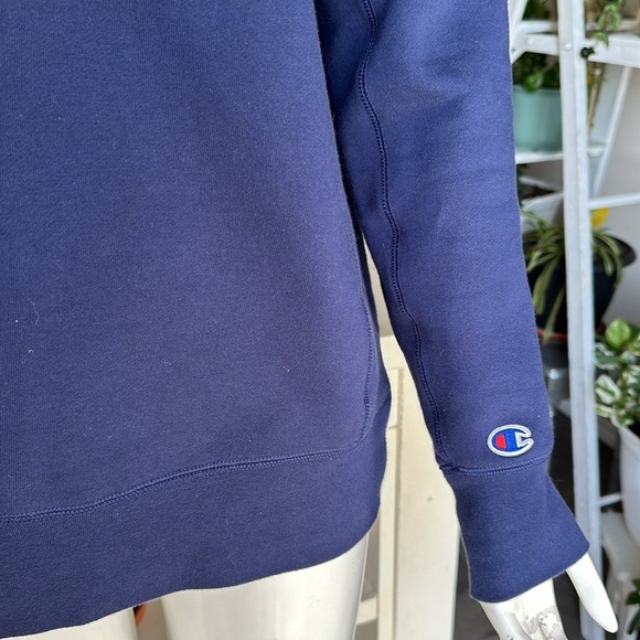 Ladies champion, authentic athletic apparel M, made in Cambodia navy blue - Picture 3 of 10